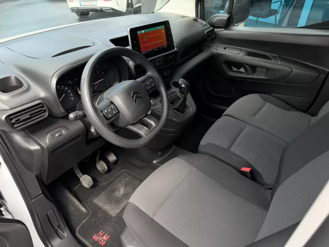 Citroën BERLINGO VAN XL 1.5 BLUE HDI 3 LUGARES 2019 - 13900 EUR, 126000 km - AUTO.MOTO.pt - 126000km - foto 6 de 9