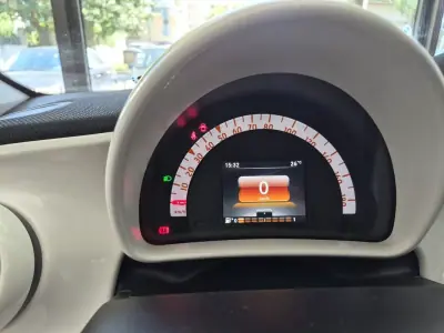 Smart ForFour 2016 - 9999 EUR, 65181 km - 65181km - foto 22 de 29