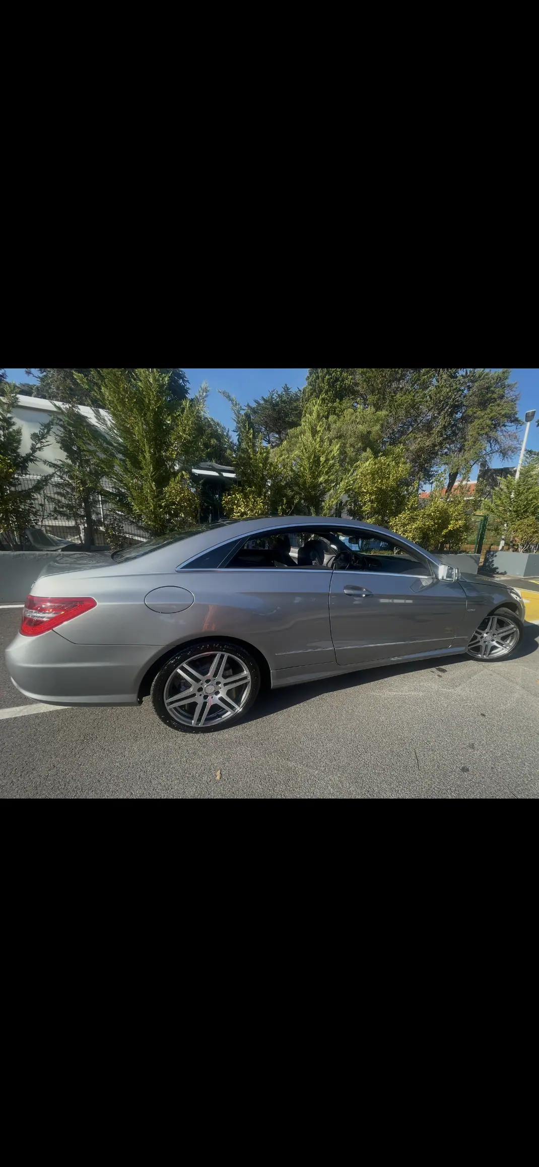 Mercedes-Benz E 250 2010 - 18000 EUR, 175000 km - 175000km - foto 7 de 15