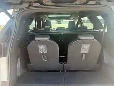 Peugeot 5008 2018 - 19900 EUR, 202000 km - AUTO.MOTO.pt - 202000km - foto 10 de 11