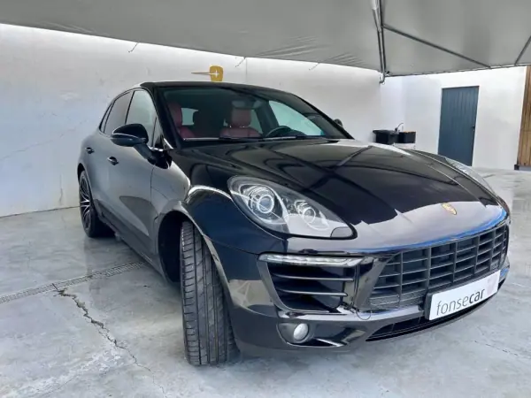 Porsche Macan 2015 - 43000 EUR, 175400 km - AUTO.MOTO.pt - 175400km - foto 4 de 19