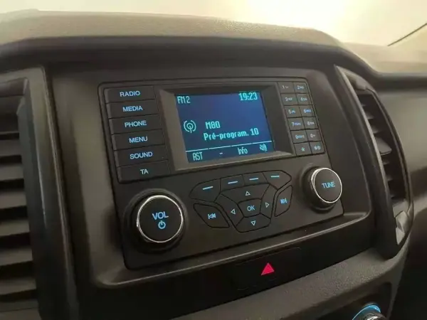 Ford Ranger 2019 - 32750 EUR, 49000 km - AUTO.MOTO.pt - 49000km - foto 23 de 29