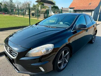 Volvo V40 2015 - 194007km