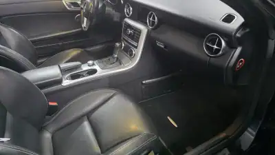 Mercedes-Benz SLK 250 2014 - 25990 EUR, 95000 km - AUTO.MOTO.pt - 95000km - foto 29 de 56