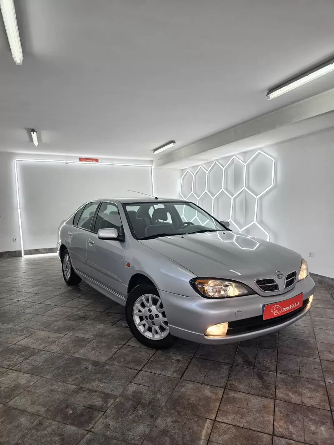 Nissan Primera 2001 - 2650 EUR, 283341 km - AUTO.MOTO.pt - 283341km - foto 2 de 24