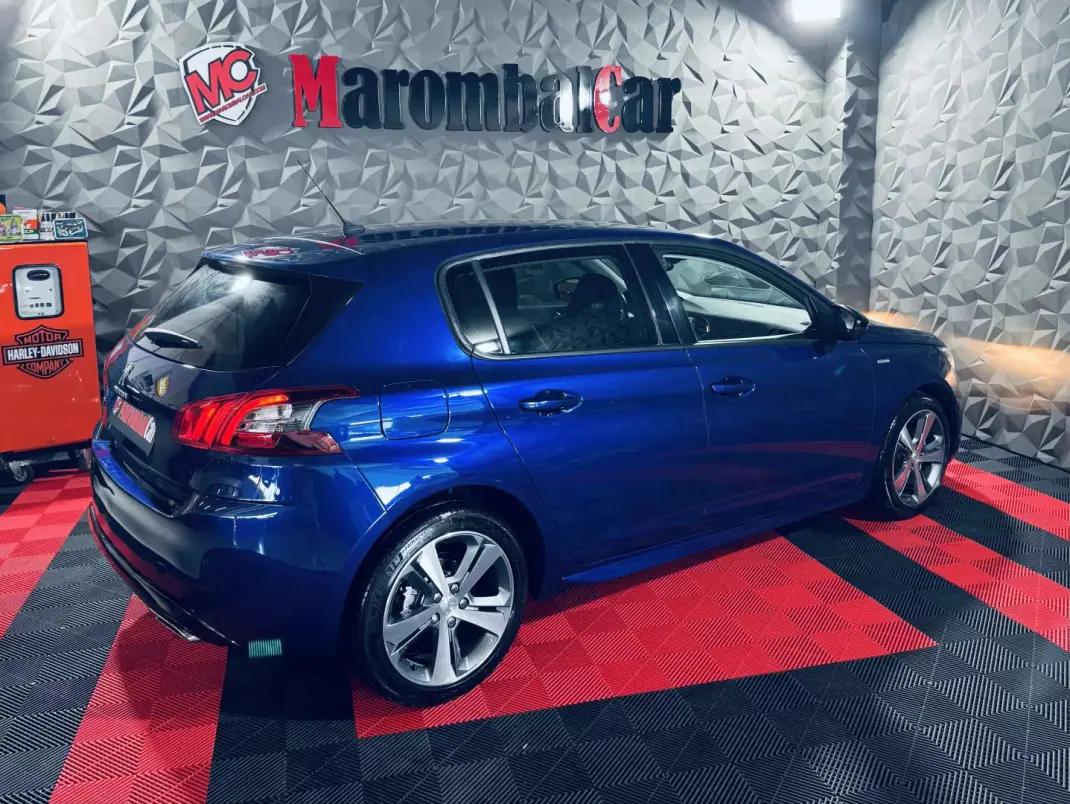 Peugeot 308 2019 - 14990 EUR, 62170 km - AUTO.MOTO.pt - 62170km - foto 4 de 36