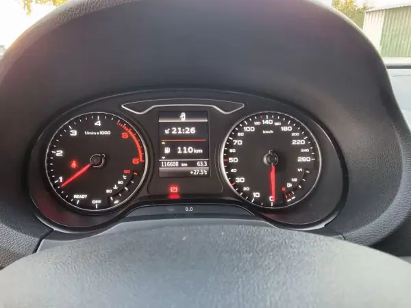 Audi A3 Limousine 2016 - 18900 EUR, 116000 km - AUTO.MOTO.pt - 116000km - foto 31 de 45
