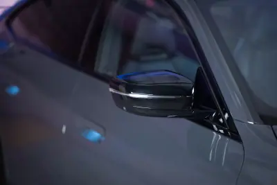 BMW i4 2023 - 43000 EUR, 33000 km - AUTO.MOTO.pt - 33000km - foto 6 de 25