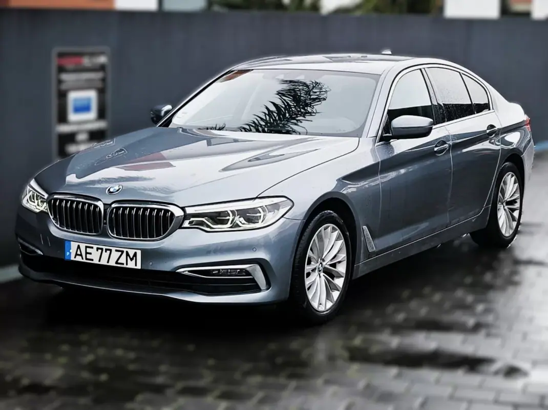 BMW 520 2021 - 32950 EUR, 114000 km - AUTO.MOTO.pt - 114000km - foto 1 de 6