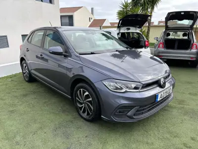 Volkswagen Polo 2022 - 18490 EUR, 52018 km - AUTO.MOTO.pt - 52018km - foto 4 de 13