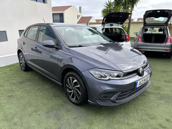 Volkswagen Polo 2022 - 18490 EUR, 52018 km - AUTO.MOTO.pt - 52018km - foto 4 de 13