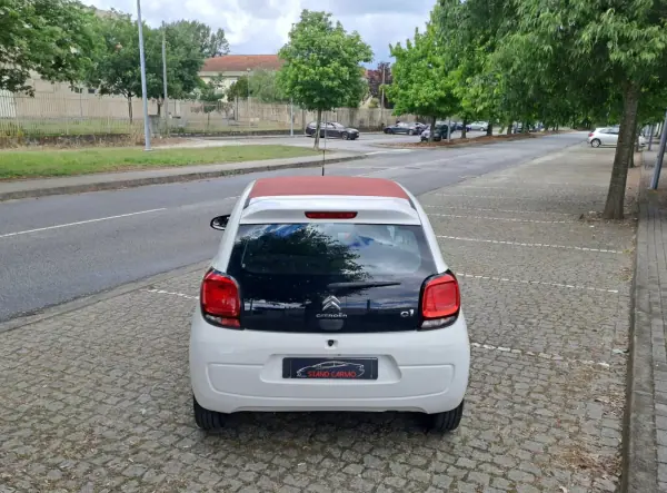 Citroën C1 2016 - 7990 EUR, 109000 km - AUTO.MOTO.pt - 109000km - foto 5 de 16