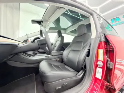 Tesla Model 3 2022 - 26999 EUR, 50900 km - AUTO.MOTO.pt - 50900km - foto 21 de 21