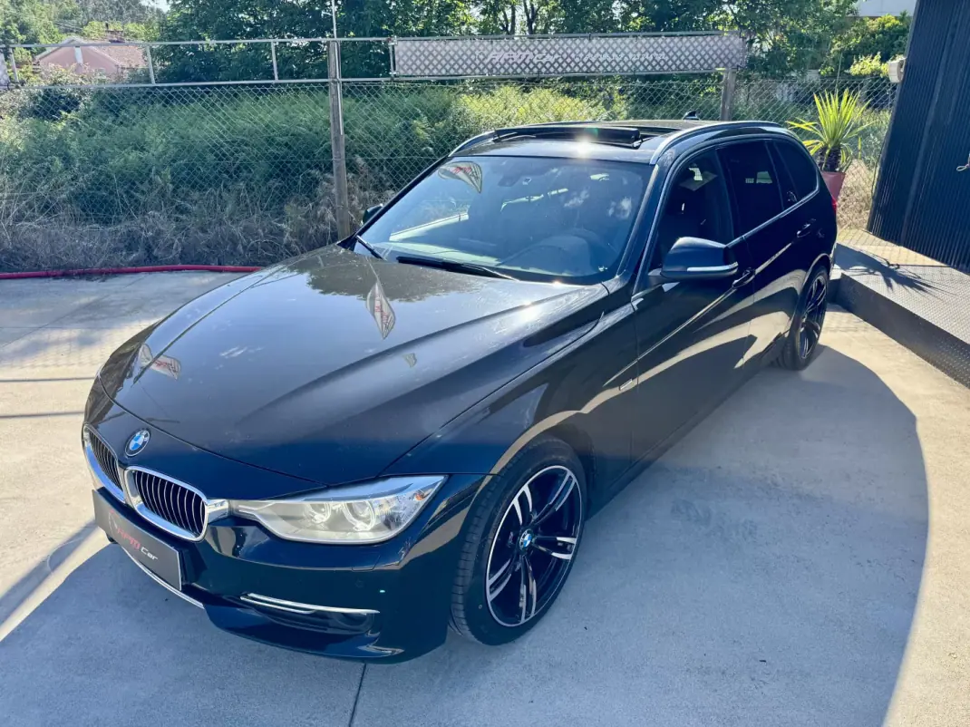BMW 318 2015 - 13999 EUR, 220000 km - AUTO.MOTO.pt - 220000km - foto 5 de 23