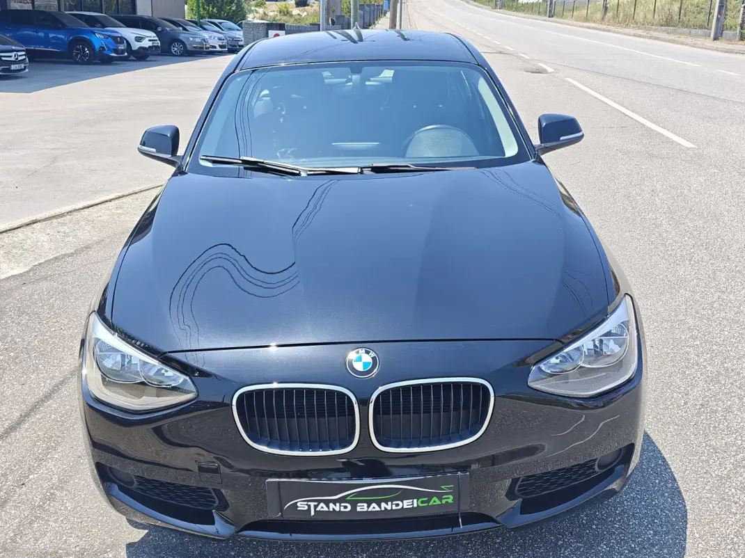 BMW 116 2011 - 11000 EUR, 231000 km - 231000km - foto 4 de 26