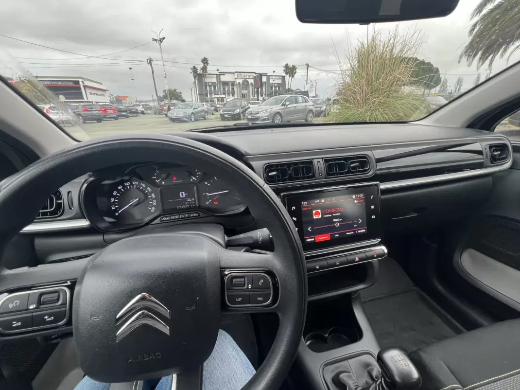 Citroën C3 2019 - 10499 EUR, 239875 km - AUTO.MOTO.pt - 239875km - foto 12 de 14