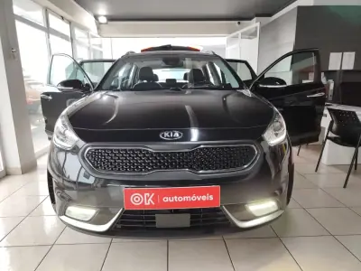 Kia Niro 2019 - 17250 EUR, 51300 km - AUTO.MOTO.pt - 51300km - foto 20 de 34