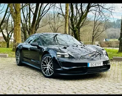 Porsche Taycan 2021 - 53499 EUR, 153620 km - AUTO.MOTO.pt - 153620km - foto 27 de 28