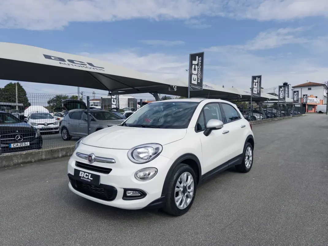 Fiat 500X 2016 - 11990 EUR, 136000 km - AUTO.MOTO.pt - 136000km - foto 3 de 41