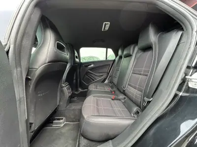 Mercedes-Benz CLA 200 2015 - 15500 EUR, 273015 km - 273015km - foto 18 de 22