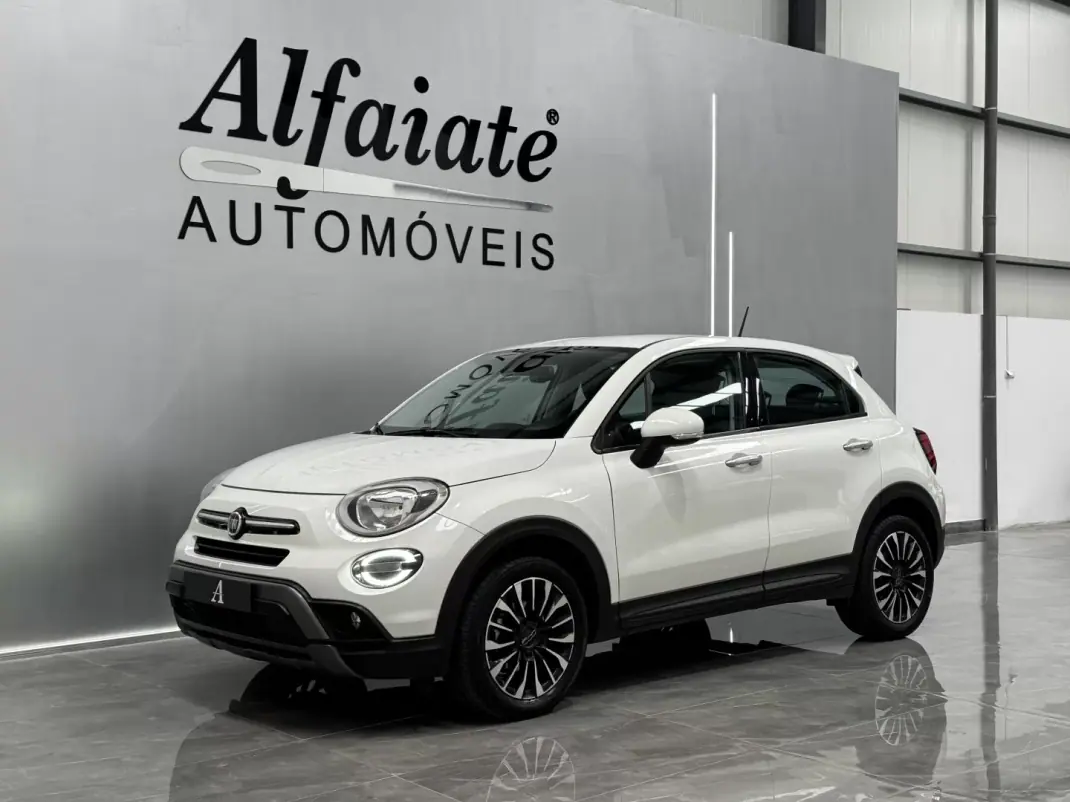 Fiat 500X 2019 - 13490 EUR, 67000 km - 67000km - foto 2 de 24