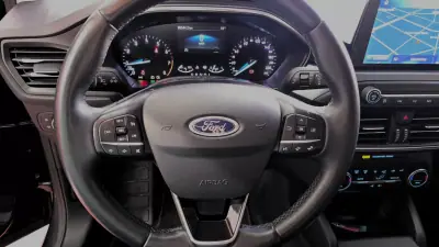 Ford Focus 2020 - 15990 EUR, 90544 km - AUTO.MOTO.pt - 90544km - foto 20 de 51