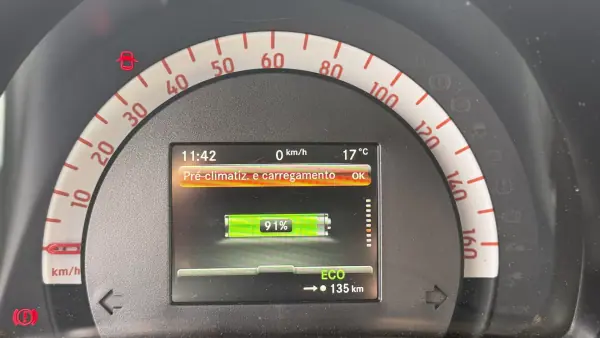 Smart ForFour 2017 - 11490 EUR, 22359 km - AUTO.MOTO.pt - 22359km - foto 7 de 48