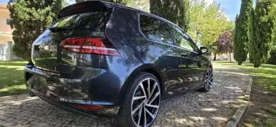 Volkswagen Golf 2014 - 16990 EUR, 117000 km - AUTO.MOTO.pt - 117000km - foto 8 de 18