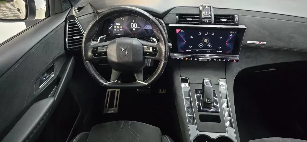 DS DS7 Crossback 2019 - 20990 EUR, 170000 km - AUTO.MOTO.pt - 170000km - foto 50 de 59