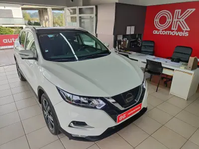 Nissan Qashqai 2018 - 16850 EUR, 117000 km - foto 2 de 36