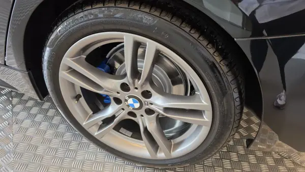 BMW 318 2013 - 16900 EUR, 194036 km - AUTO.MOTO.pt - 194036km - foto 35 de 63