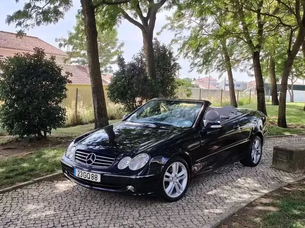 Mercedes-Benz CLK 200 2004 - 9990 EUR, 204000 km - AUTO.MOTO.pt - 204000km - foto 1 de 14