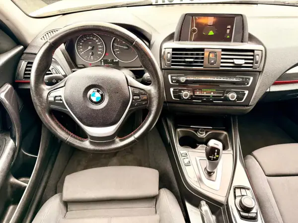 BMW 116 2013 - 14490 EUR, 157924 km - AUTO.MOTO.pt - 157924km - foto 10 de 13