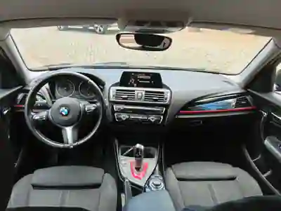BMW 116 2017 - 15000 EUR, 121000 km - AUTO.MOTO.pt - 121000km - foto 4 de 11
