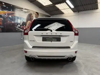 Volvo XC 60 2011 - 11990 EUR, 312000 km - AUTO.MOTO.pt - 312000km - foto 7 de 23