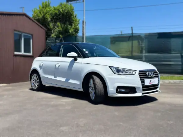 Audi A1 Sportback 2016 - 12990 EUR, 158353 km - AUTO.MOTO.pt - 158353km - foto 4 de 17