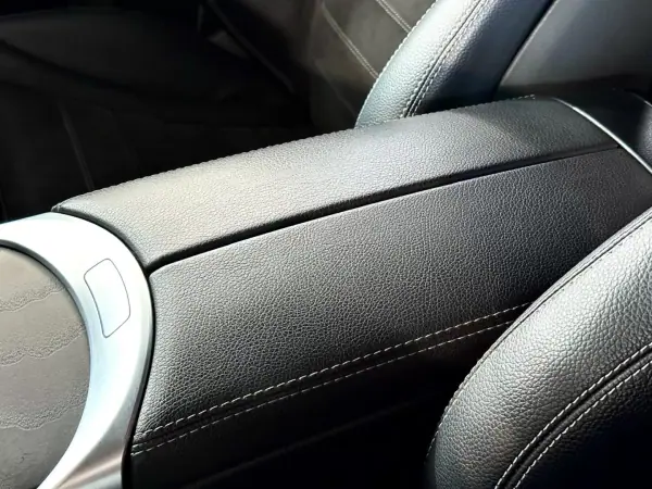Mercedes-Benz GLC 300 2021 - 39900 EUR, 171118 km - AUTO.MOTO.pt - 171118km - foto 34 de 34