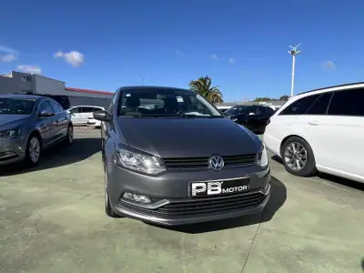 Volkswagen Polo 2017 - 12990 EUR, 99650 km - AUTO.MOTO.pt - 99650km - foto 4 de 14