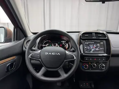 Dacia Spring 2023 - 12250 EUR, 21000 km - 21000km - foto 13 de 19