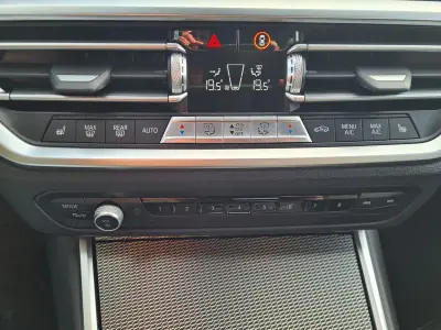 BMW M3 2021 - 103900 EUR, 11597 km - AUTO.MOTO.pt - 11597km - foto 23 de 38