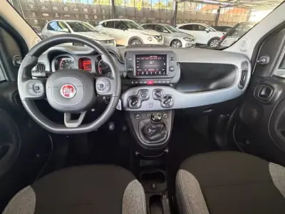 Fiat Panda 2022 - 9900 EUR, 93700 km - AUTO.MOTO.pt - 93700km - foto 10 de 12