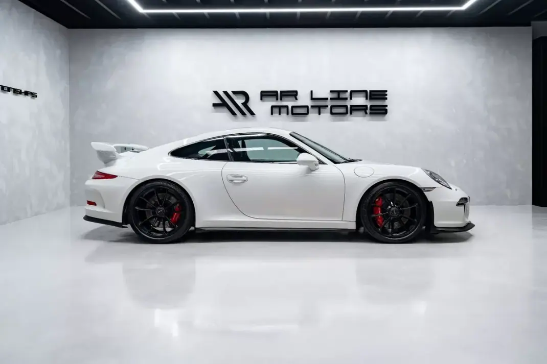 Porsche 991 2014 - 139950 EUR, 41000 km - AUTO.MOTO.pt - 41000km - foto 8 de 38