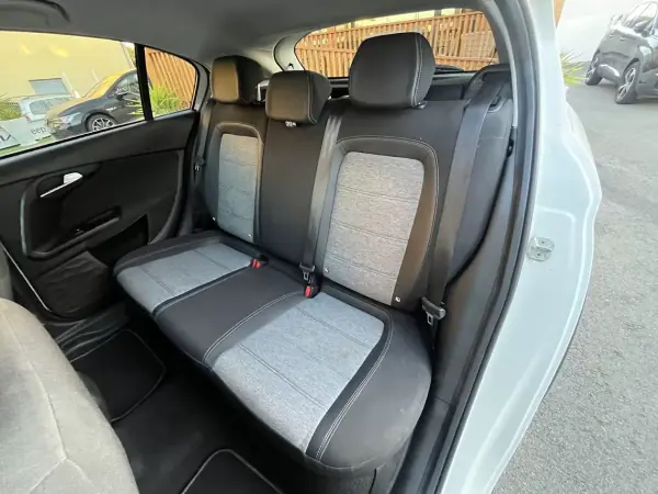 Fiat Tipo Cross 2022 - 14950 EUR, 98000 km - AUTO.MOTO.pt - 98000km - foto 40 de 53