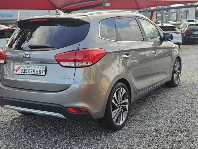 Kia Carens 2018 - 17500 EUR, 138200 km - AUTO.MOTO.pt - 138200km - foto 11 de 63