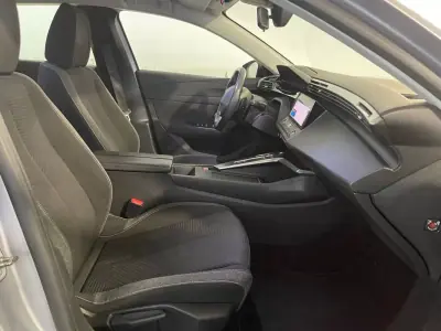 Peugeot 308 SW 2022 - 17950 EUR, 144000 km - AUTO.MOTO.pt - 144000km - foto 14 de 29