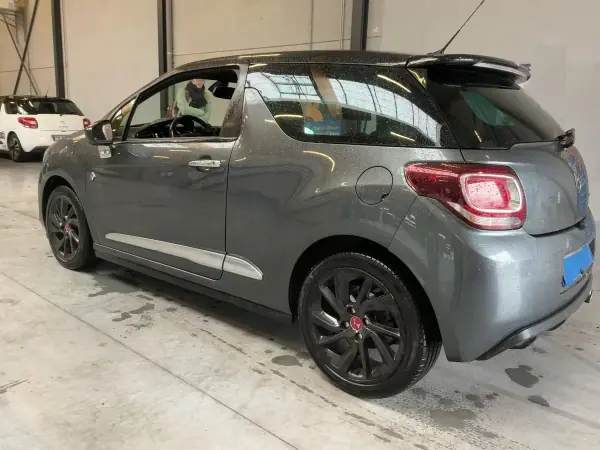 Citroën DS3 2016 - 7990 EUR, 135000 km - AUTO.MOTO.pt - 135000km - foto 4 de 14