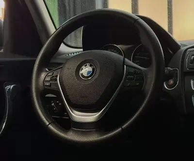 BMW 116 2012 - 13950 EUR, 261000 km - AUTO.MOTO.pt - 261000km - foto 18 de 26