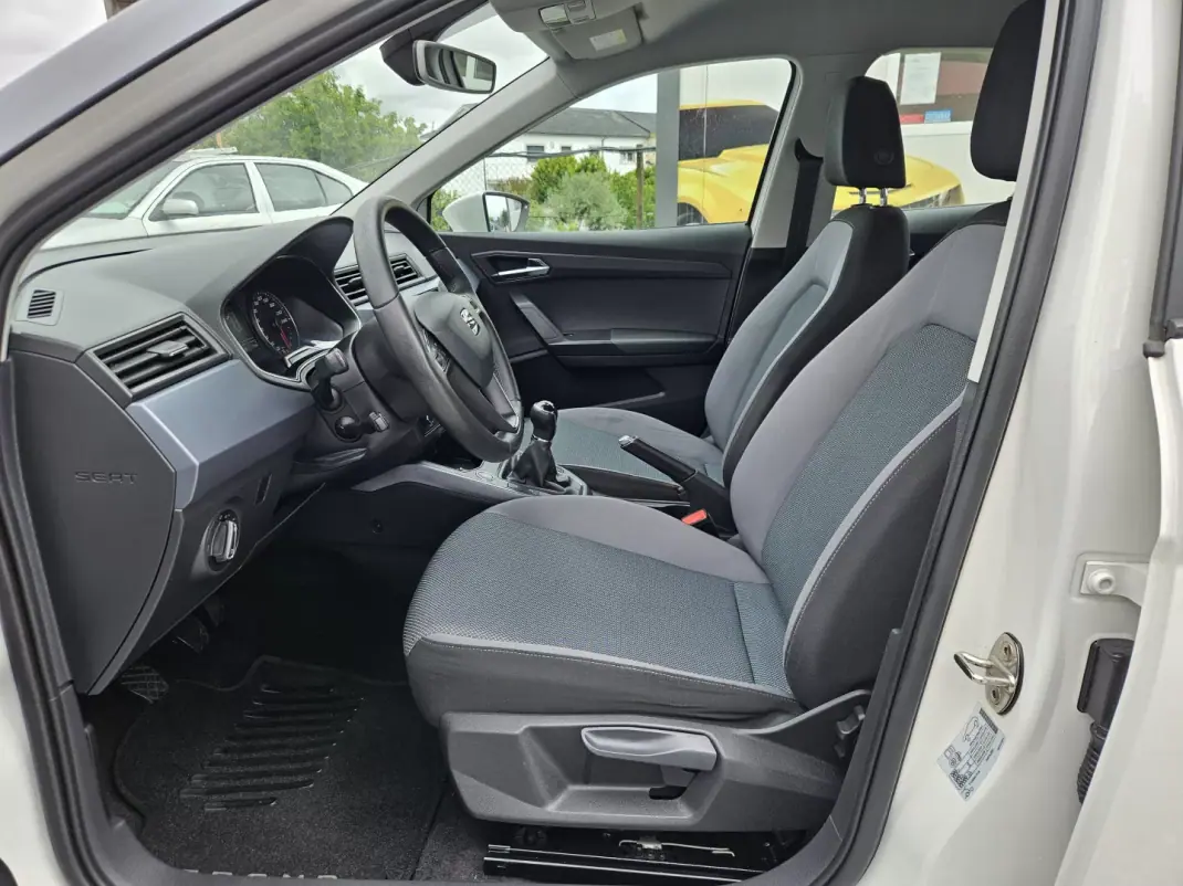 SEAT Arona 2018 - 15500 EUR, 115150 km - AUTO.MOTO.pt - 115150km - foto 15 de 51