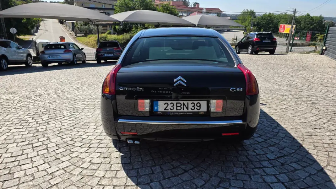 Citroën C6 2006 - 16490 EUR, 82000 km - AUTO.MOTO.pt - 82000km - foto 4 de 22