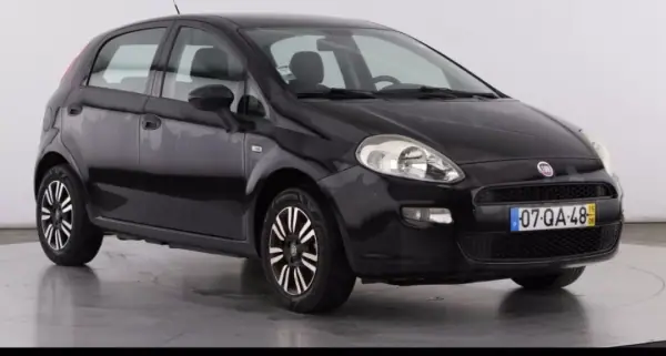 Fiat Punto 1.2 Easy S&S 2015 Gasolina